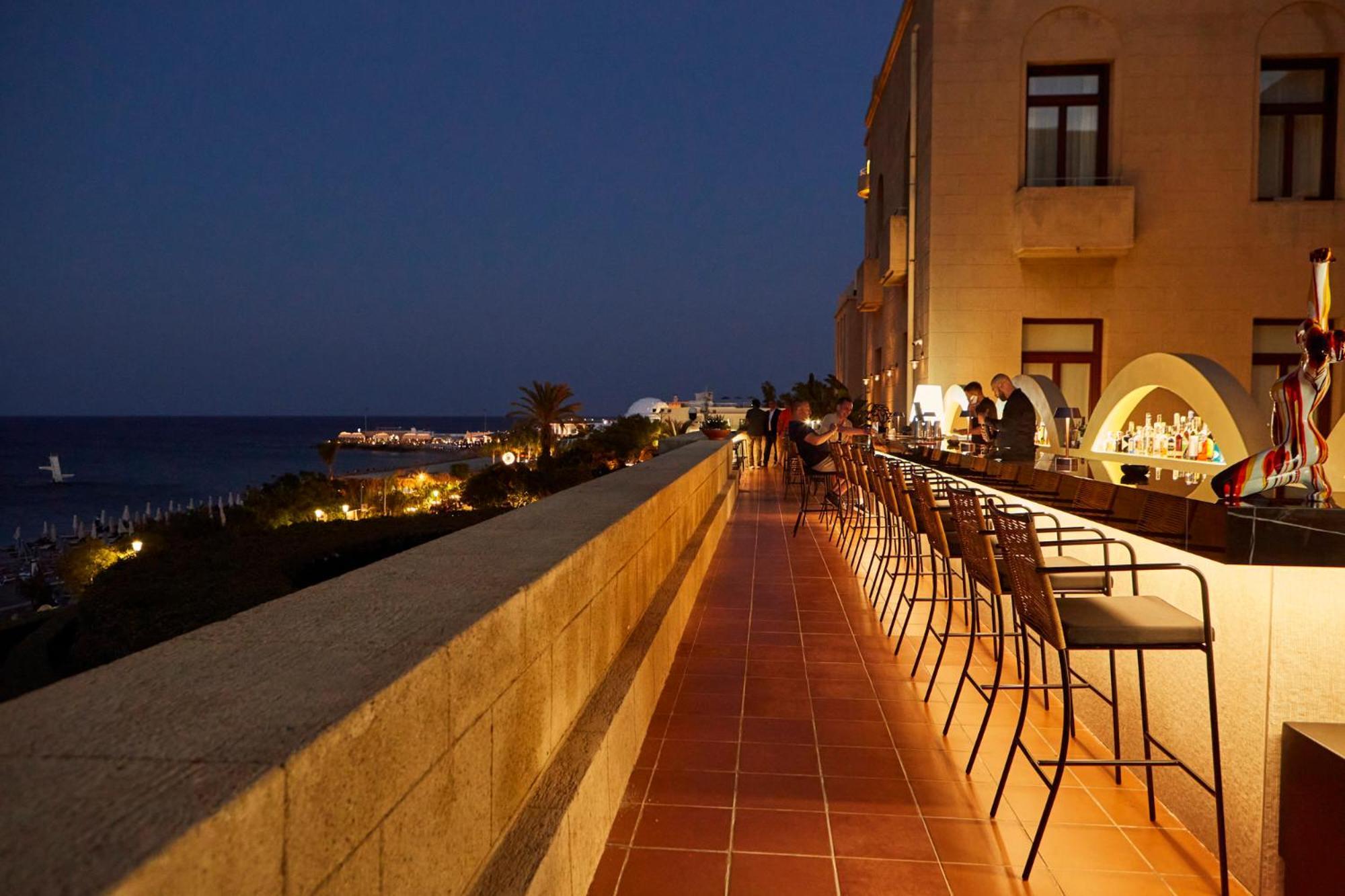 Grande Albergo Delle Rose Rhodes City Eksteriør billede
